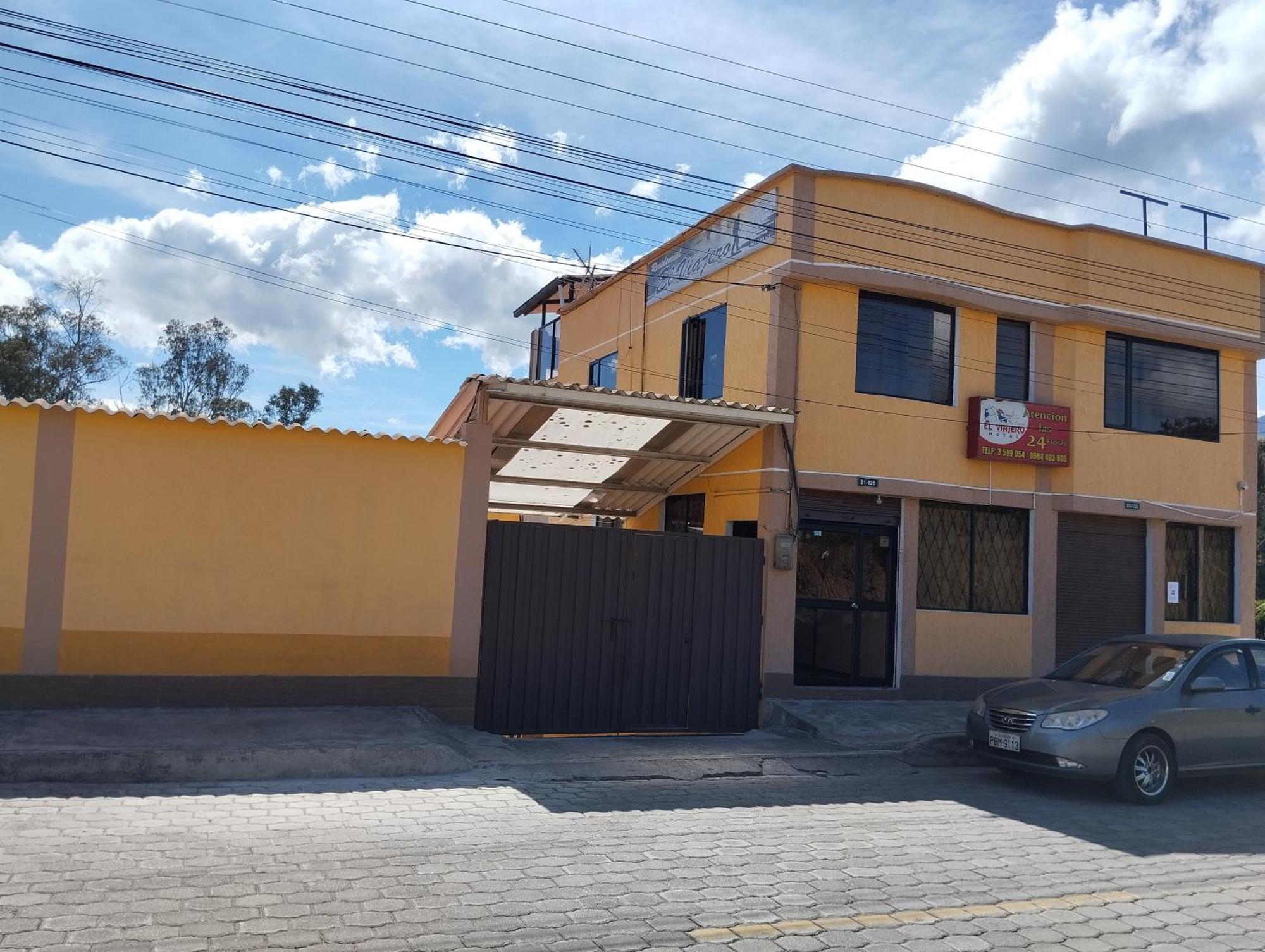 Hotel Residencial El Viajero Tababela Kültér fotó