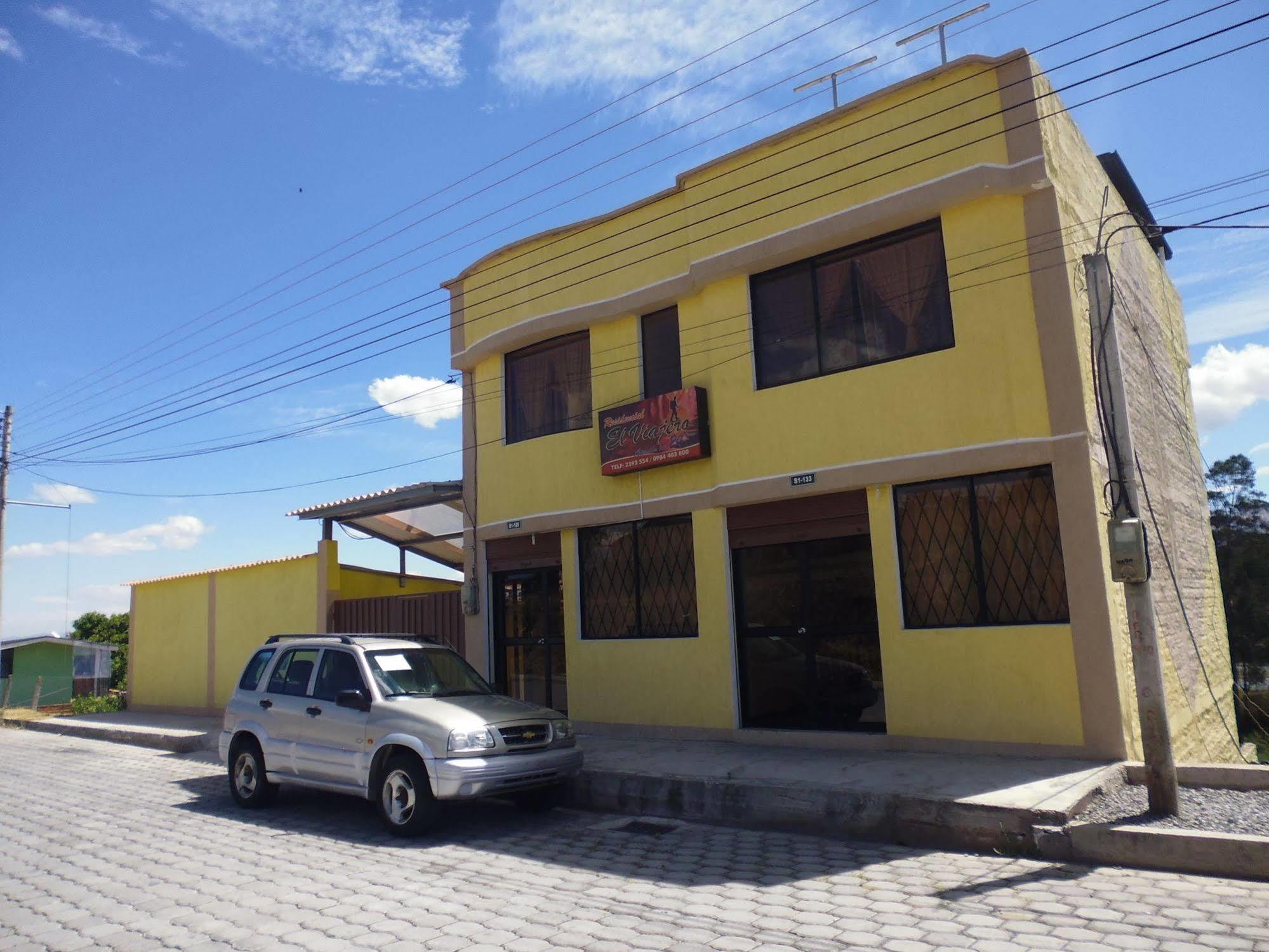 Hotel Residencial El Viajero Tababela Kültér fotó